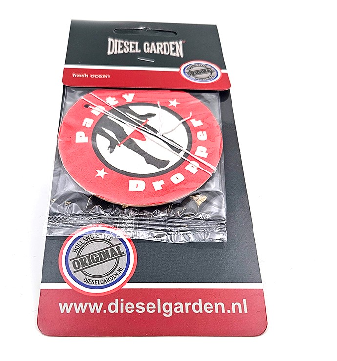 https://www.truck-accessoires.nl/resize/20022065_16938764427280.jpg/0/1100/True/diesel-garden-duftanhaenger-panty-dropper.jpg